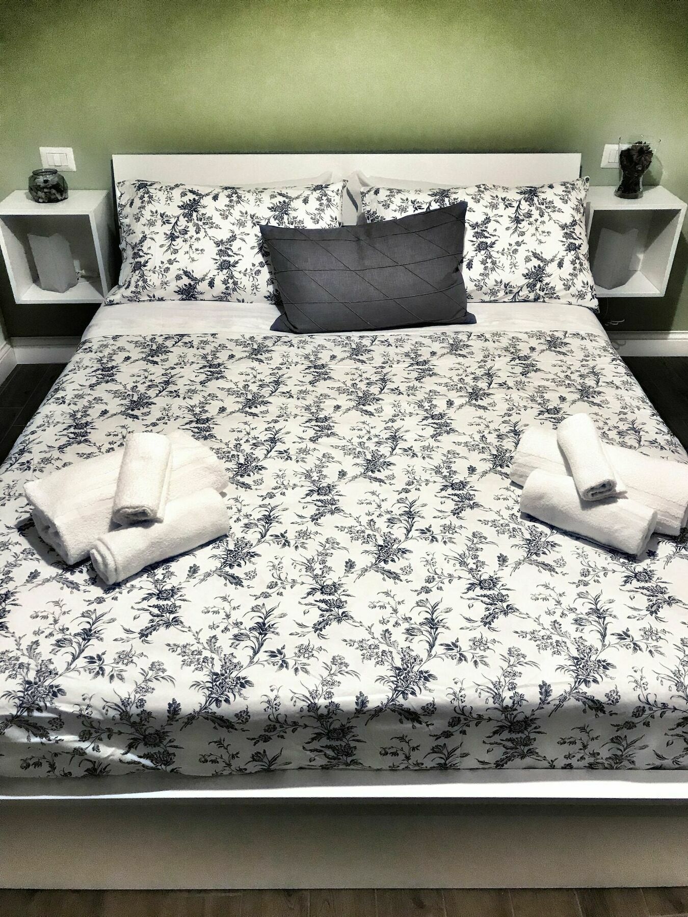 Domus Alysar Apartment Rome Bagian luar foto